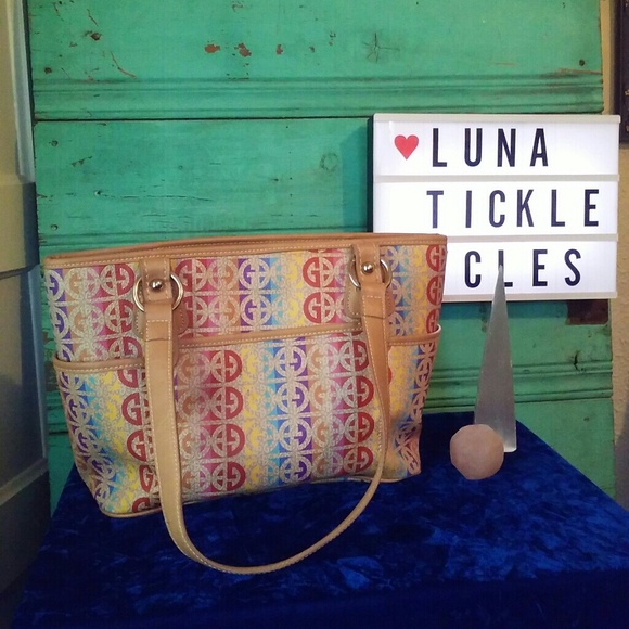 Giani Bernini Handbags - Delicious Giani Bernini Bag🍡